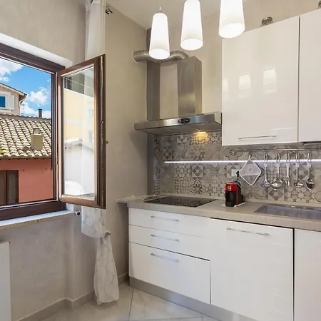 Perla Etrusca By In Rome Cerveteri