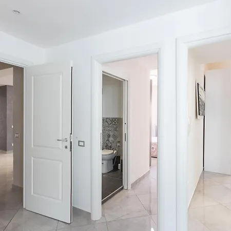 Perla Etrusca By In Rome Apartment *